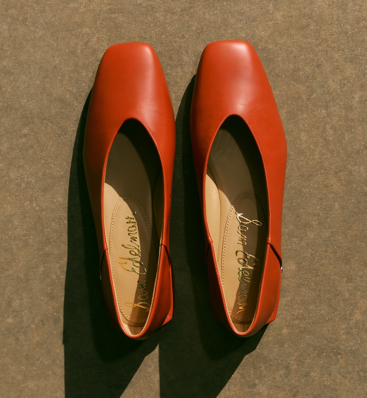 LES TALONS PLATS avec kasey