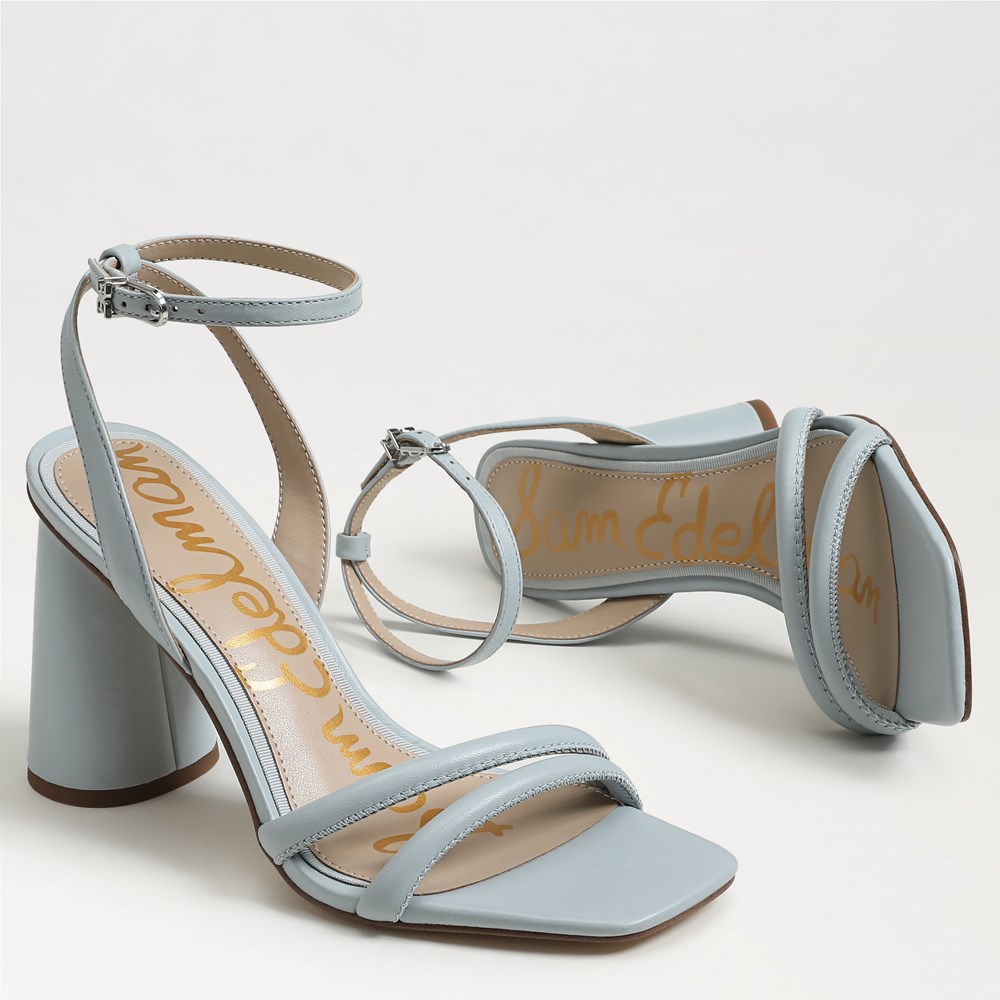 Kia Block Heel Sandal - Detail