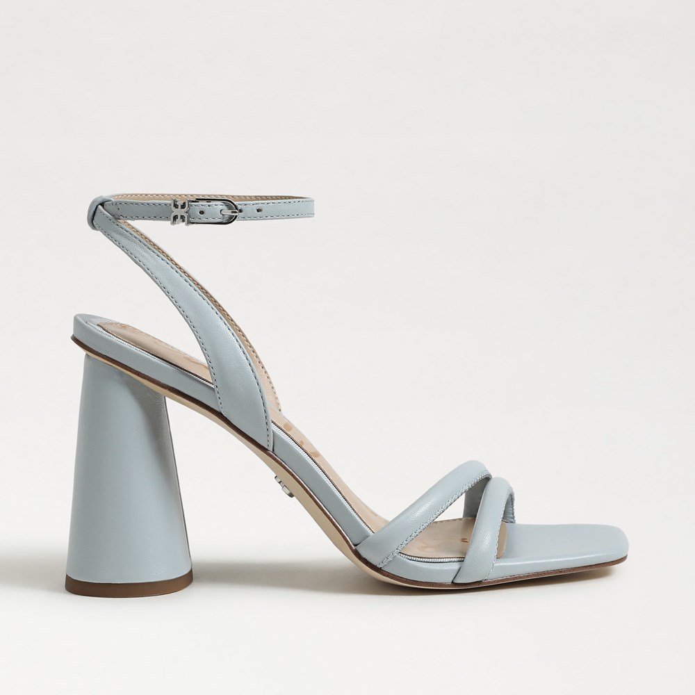 Kia Block Heel Sandal - Right