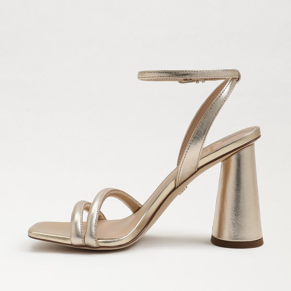 Kia Block Heel Sandal - Left