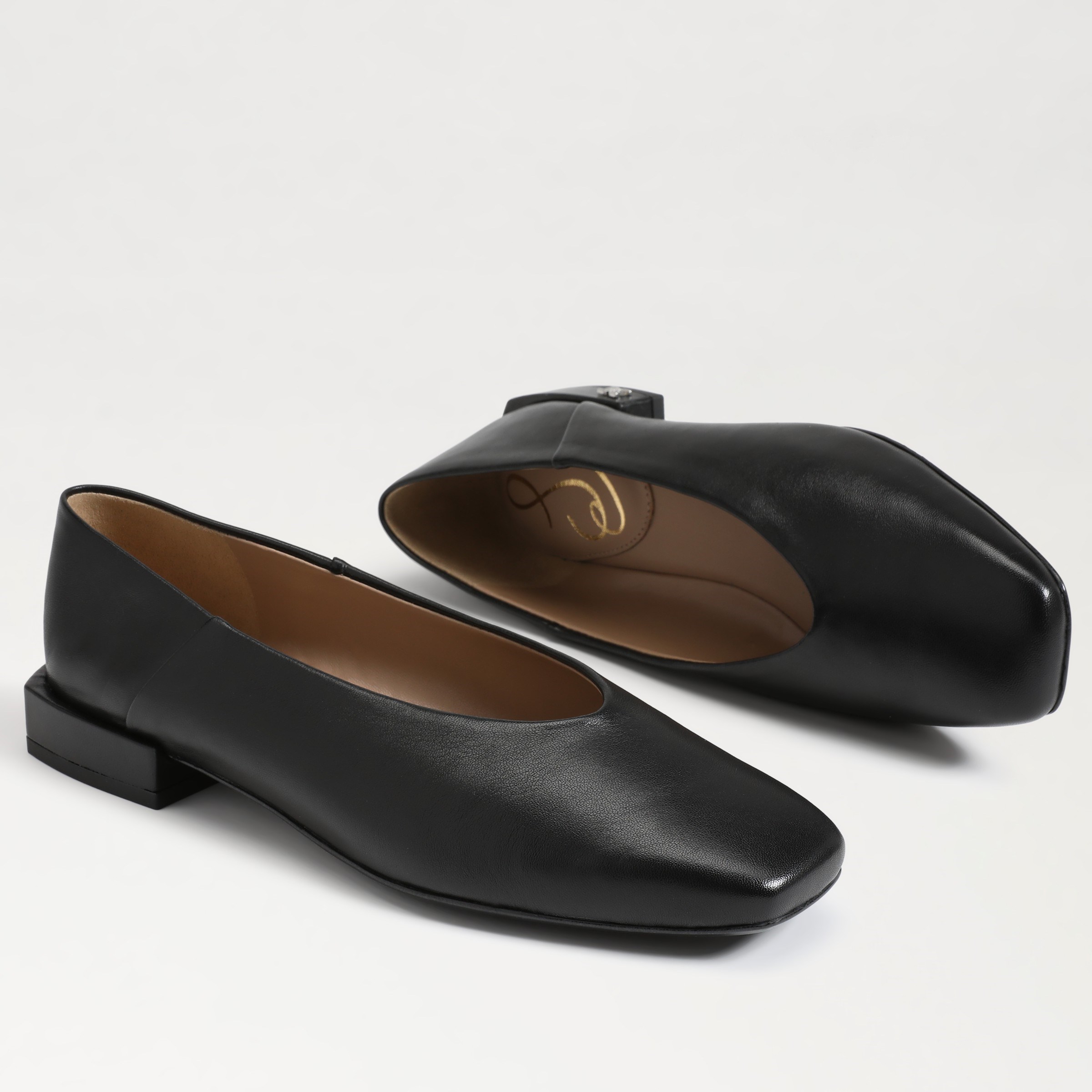 Square toe flat shoes sales